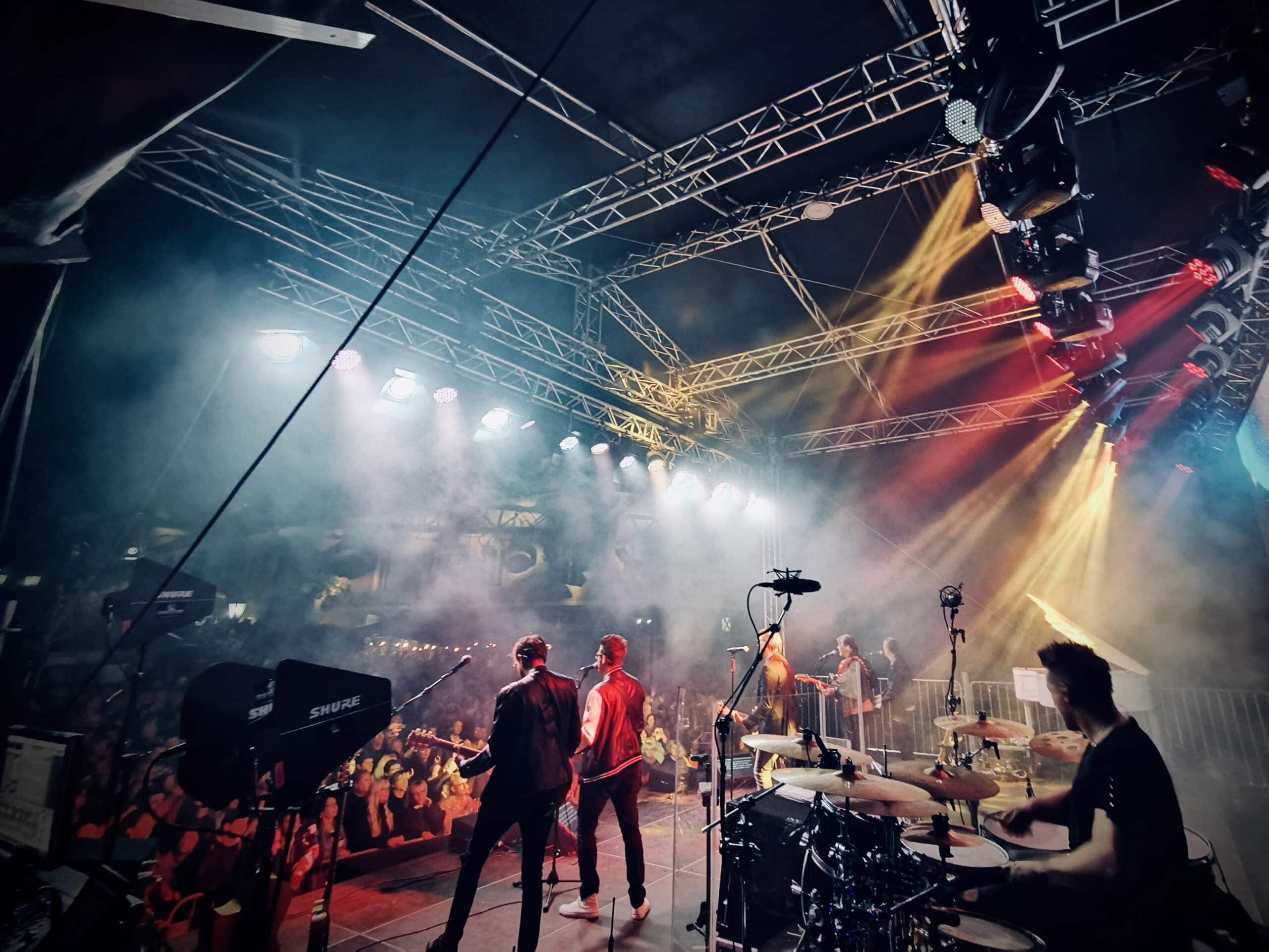 Audiotechnik bei Live Konzerten.