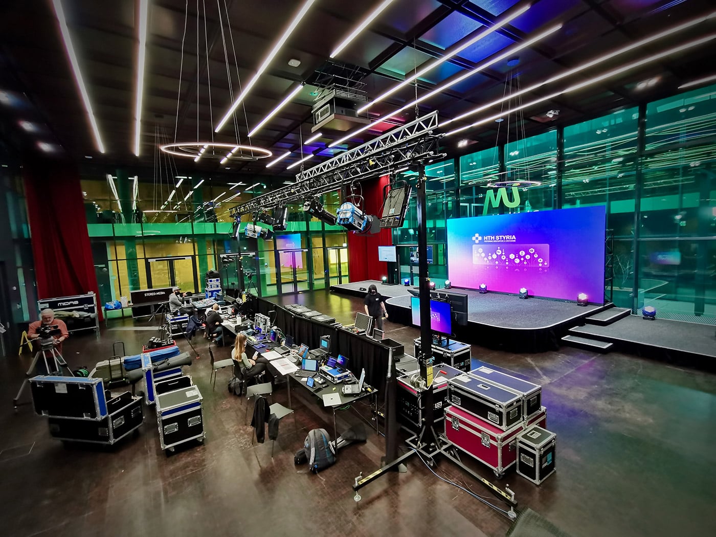 Medientechnik-- Regieraum